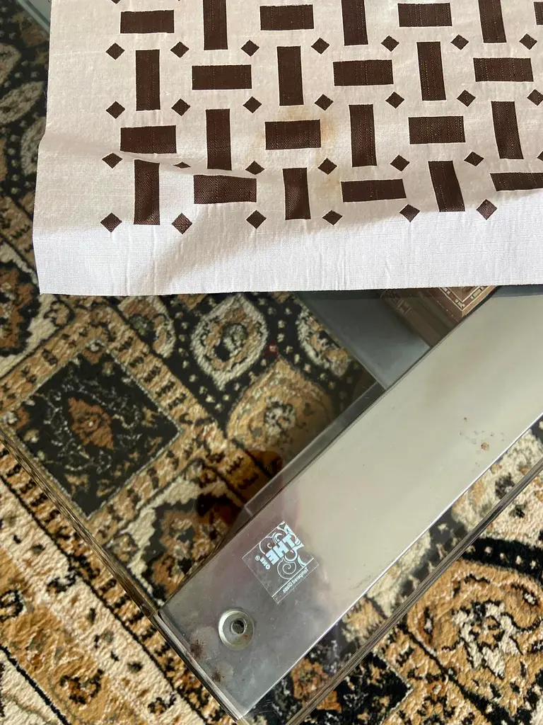 The One Glass table for living room