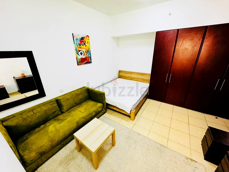 Apartment Standard room with king size bed Dubai
