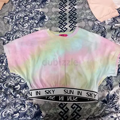 Colorful T-shirt for girls size m