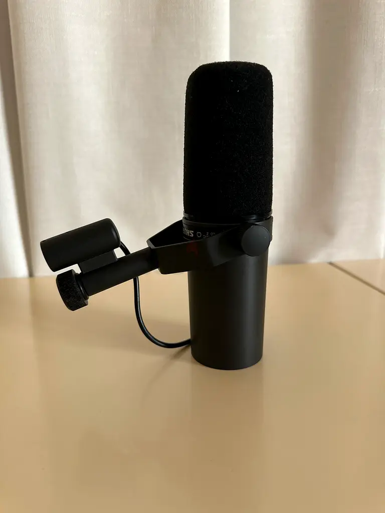 Shure SM7B Professional Microphone