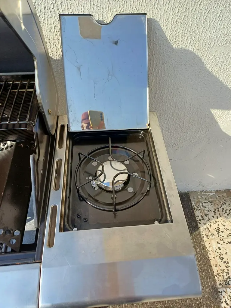 Teka bbq with gas cylinder and delivery