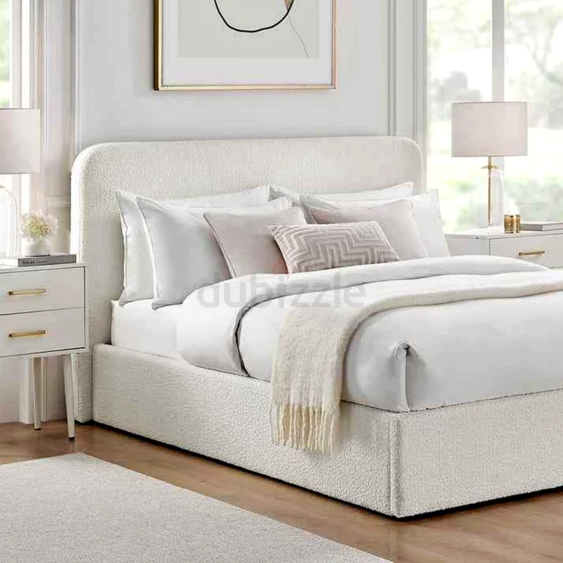 A luxury queen size bed for sale on big discount