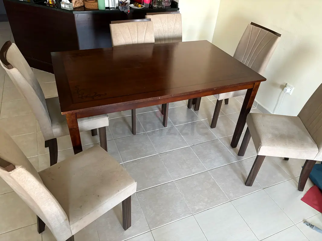 Dining Table 6 Seater