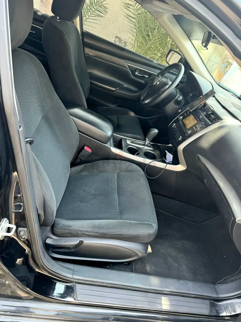 Nissan Altima 2015 Model