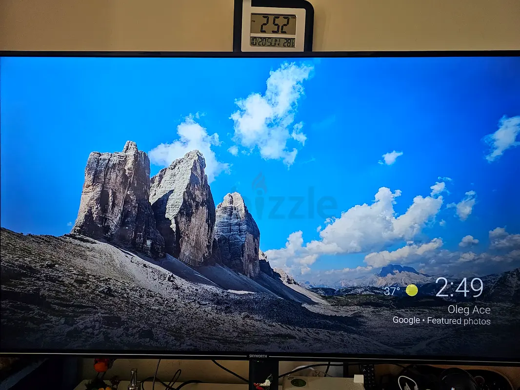 SkyWorth LED smart 55 inch TV