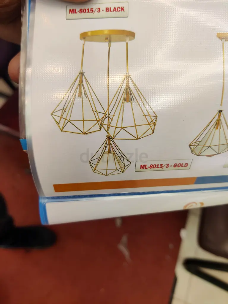 Hanging three lights for celing