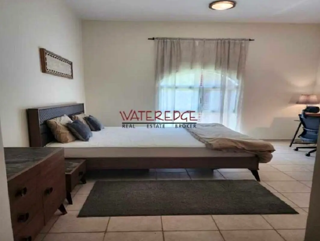 Apartment Rented 68K Large U Type 1BHK Street 4 Dubai