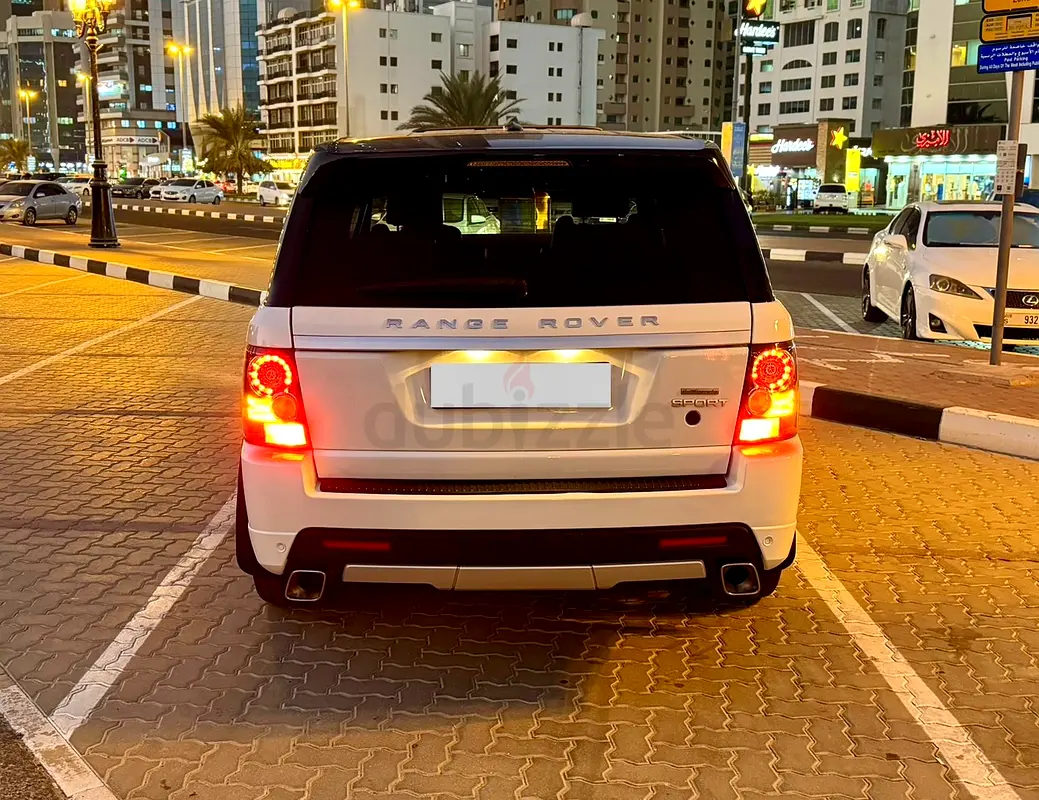 Range Rover Sport, first owner, two agency keys. The car is in very