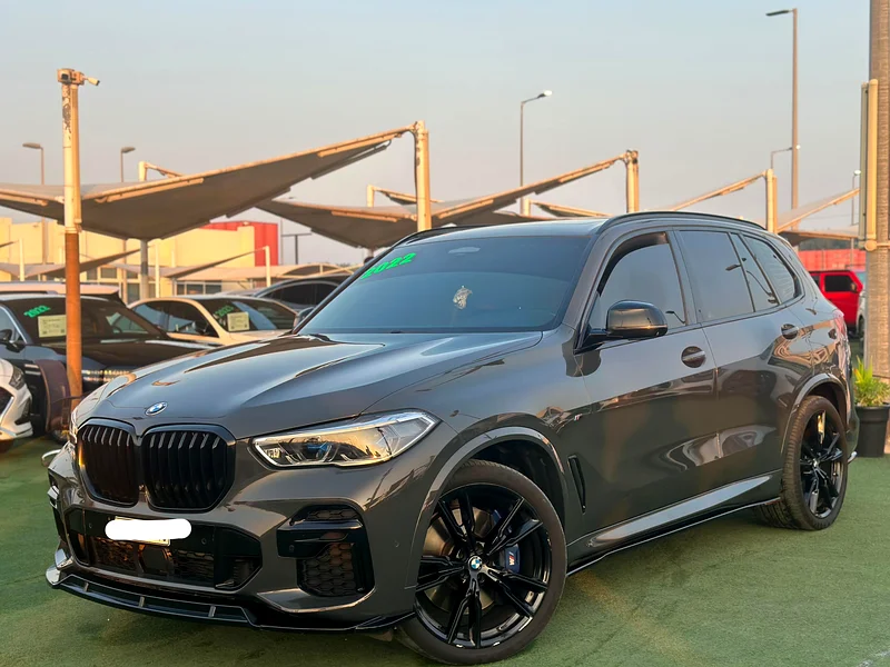 BMW X5 50 i M power body kit black edition 2022 Excellent Condition