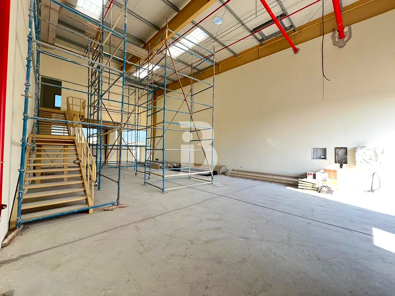 Warehouse 50 KW 2640 Sqft Warehouse with Huge office Dubai