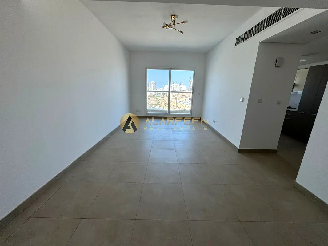 Apartment Higher floor Kitchen appliances Spacious Dubai
