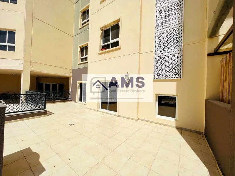 Apartment Exclusive I Studio with Big Terrace I Rented Dubai