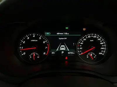 صورة 6 لـ 2020 KIA STINGER