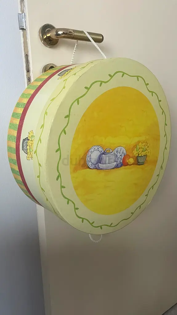 Unused Round Gift Box with a Lid/38x16.5 cm