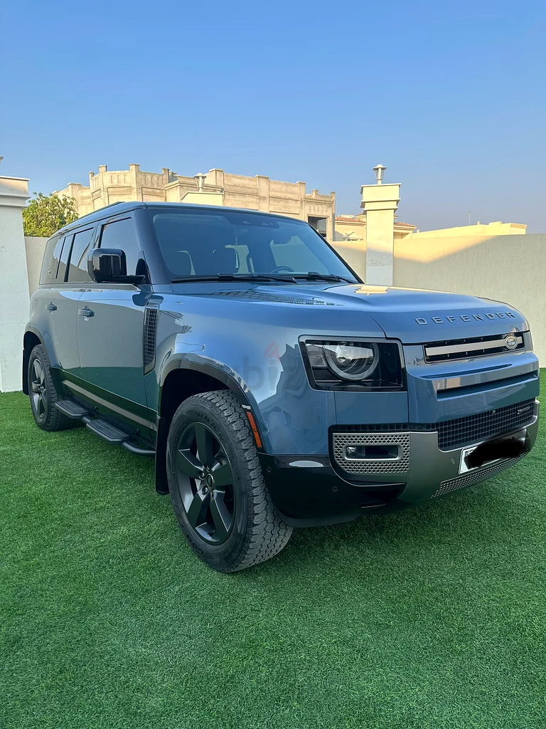 land Rover defender 2022