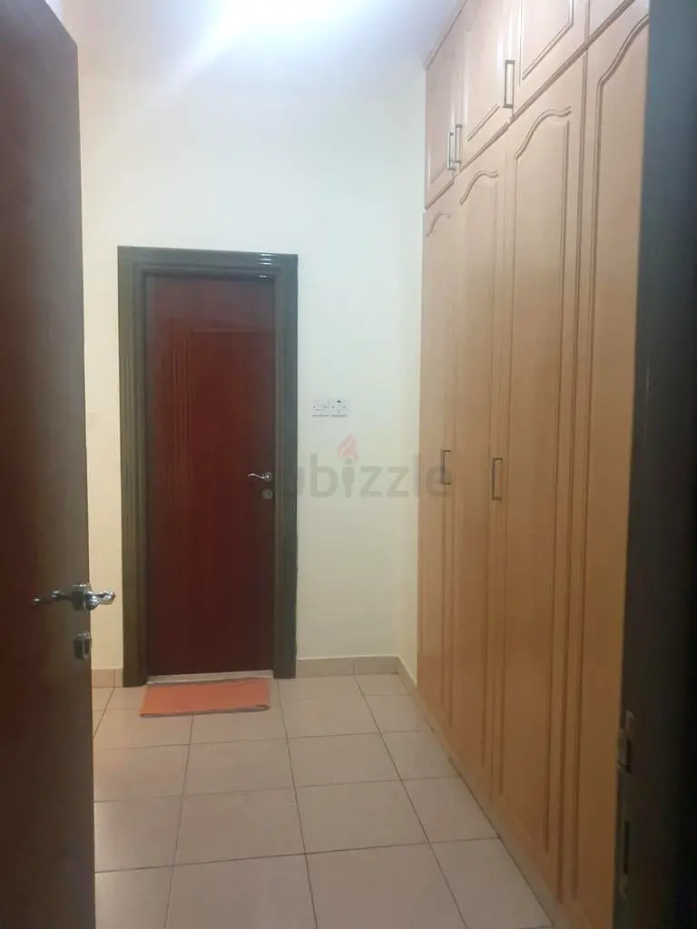 Apartment NO COMMISSION DIRECT OWNER FAMILY ROOM AVAILABLE