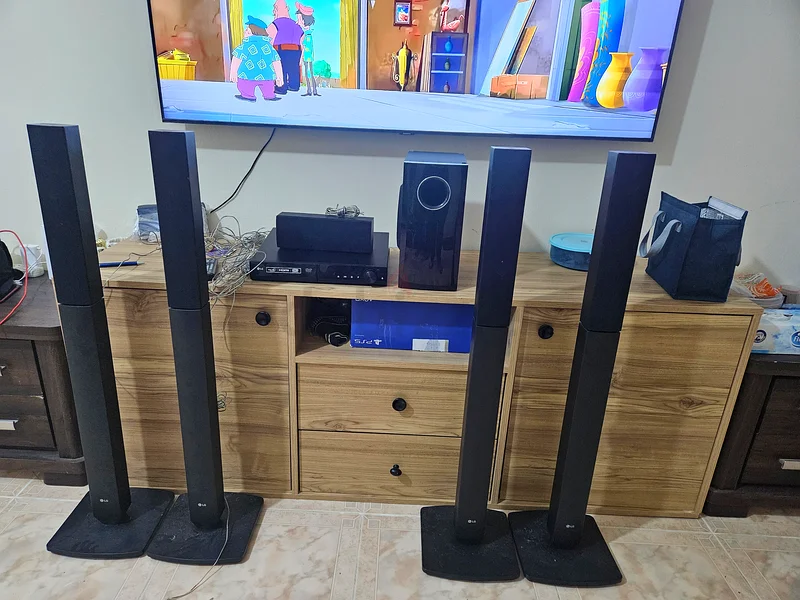 Home Theatre System on Big Sale