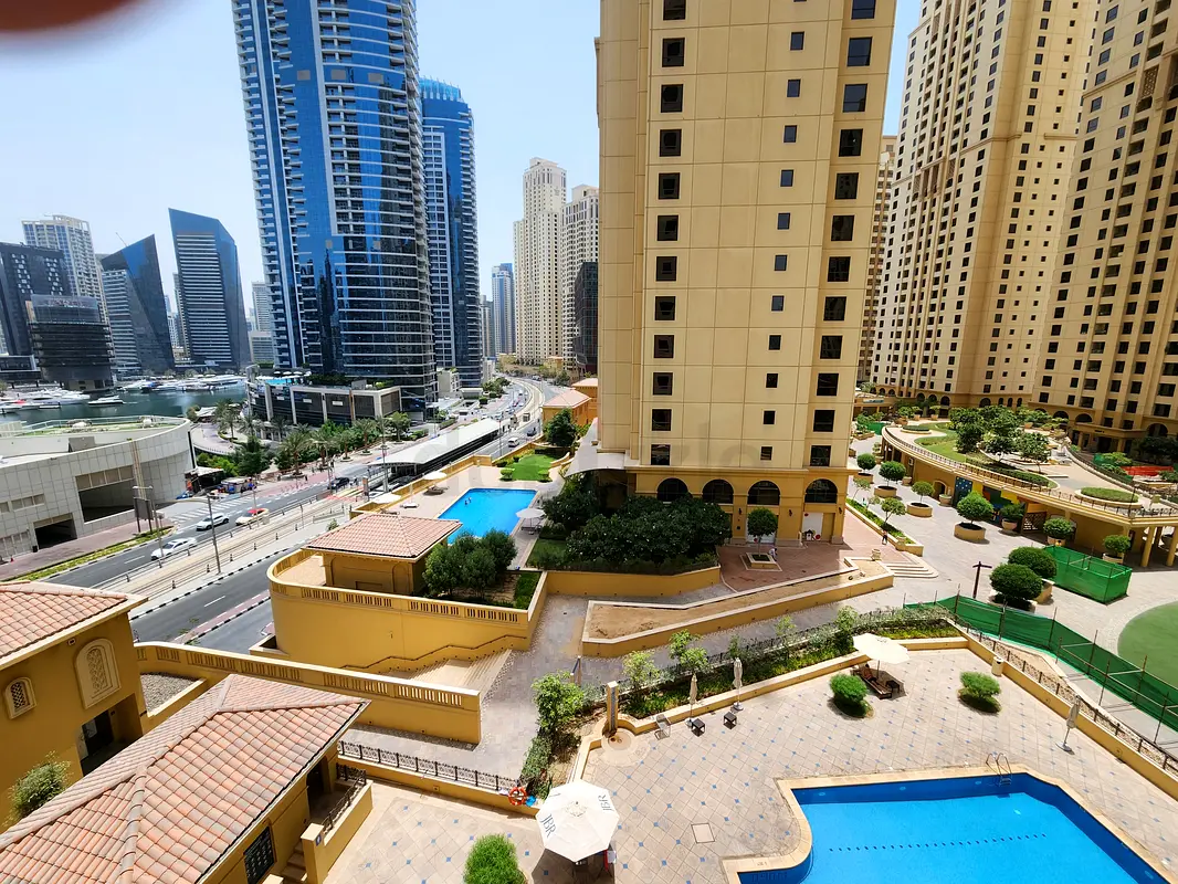 Apartment Partition Room Males Only Near JBR 1 Tram Dubai