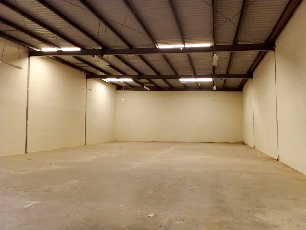 Warehouse BRAND NEW COMMERCIAL IN AL QUOZ DUBAI Dubai