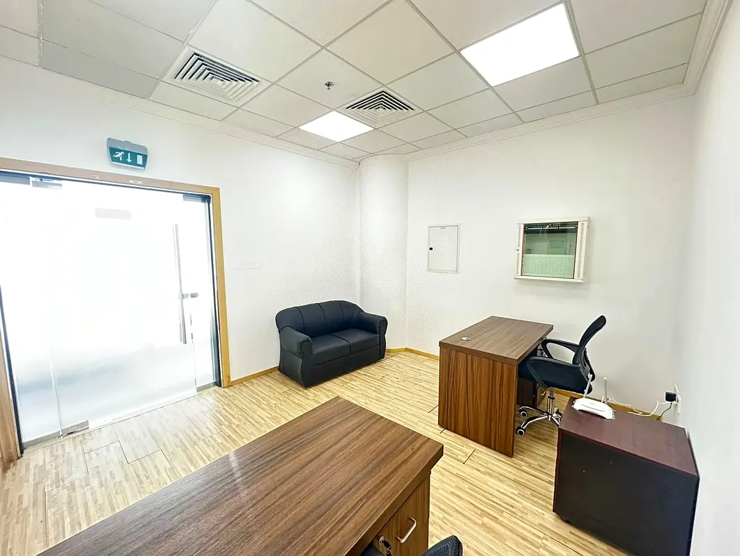 Office Beautiful Office for rent in Dubai direct from owner no commission Dubai