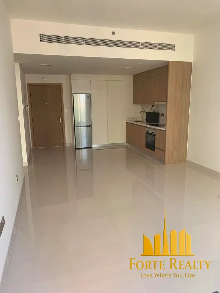 Apartment Stylish 1 BHK Apartment with Panoramic Sea View at Beach