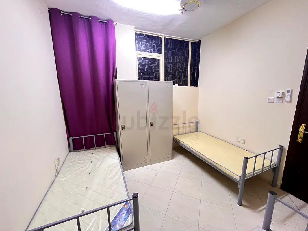 Apartment Room for available for men Ras al Khaimah