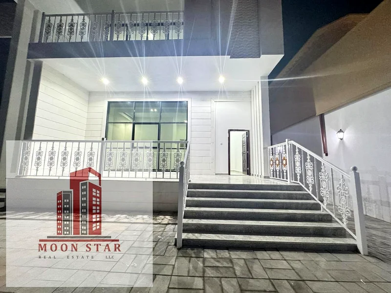 Apartment Brand New Luxurious 1 Bedroom With Private Balcony, Separate