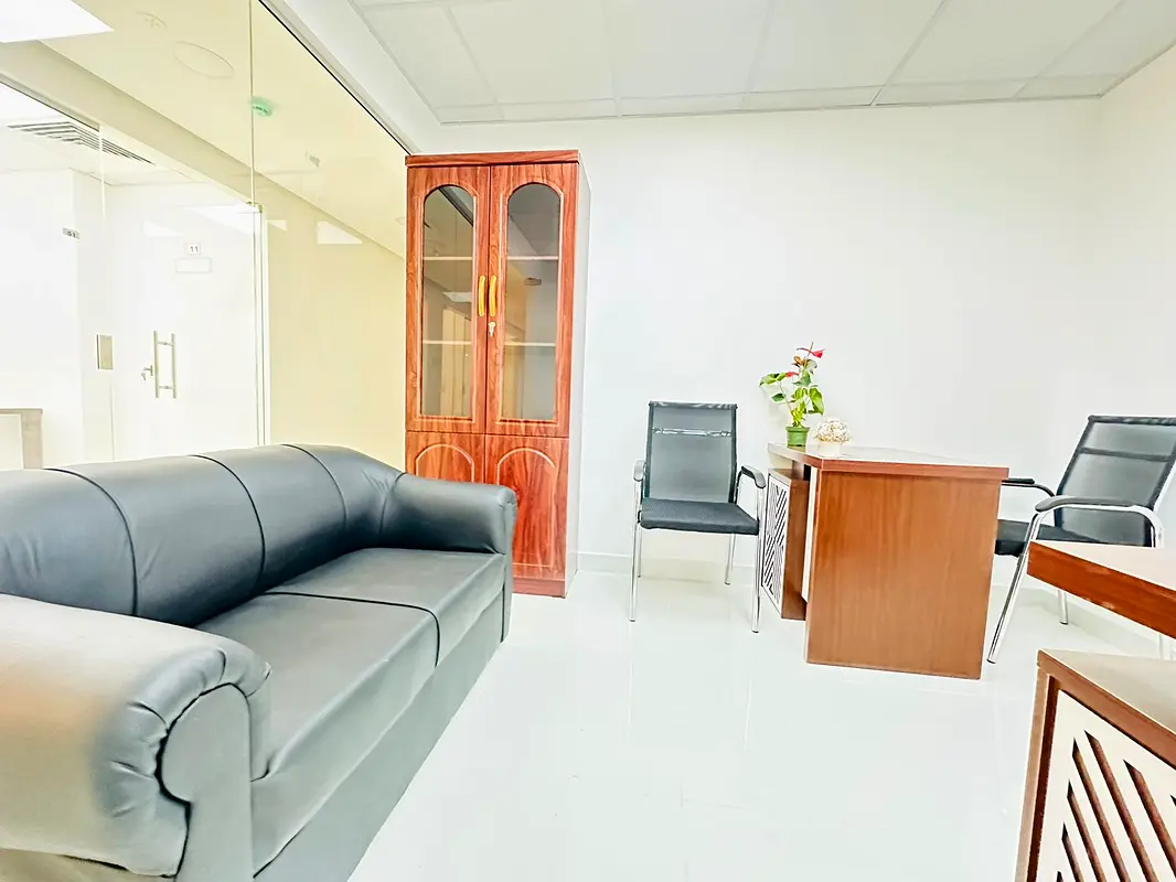 Office Fully furnished office for rent near metro station no