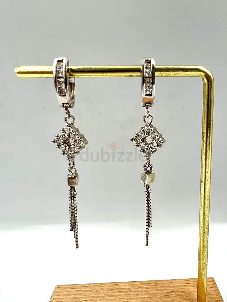 Womens silver earrings63230180464514111