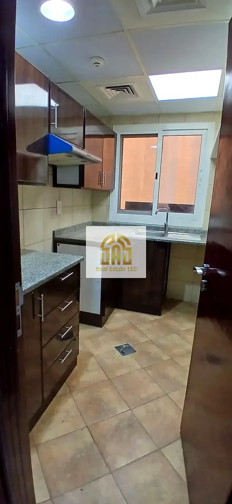 Apartment 1 BED ROOM HALL FLAT IN BUR DUBAI AL HAMRIYA AREA BEHIND AL