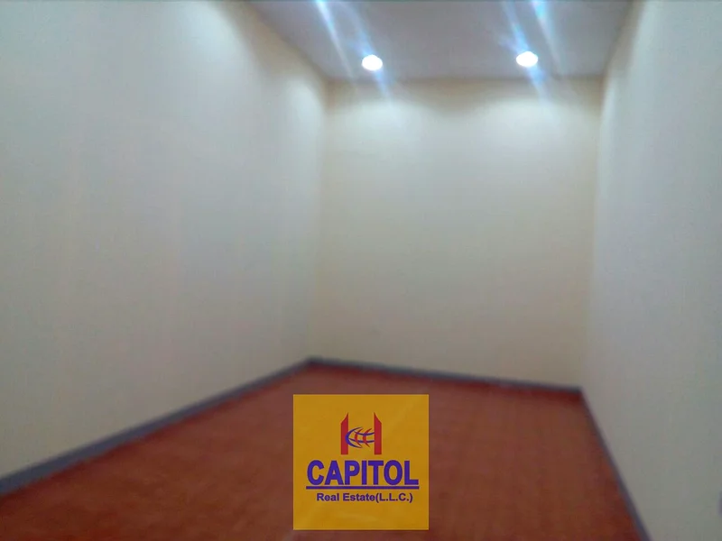 Warehouse Multiple Sizes Best rental Storage Space Well maintained