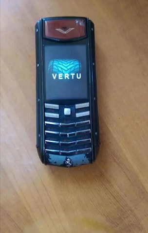 Vertu ascent ti Ferrari limited edition | dubizzle