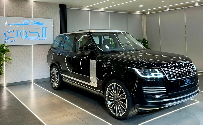 AUTOBIOGRAPHY SUPERCHARGED RR VOGUE V8 || TOP RANGE F.S.H || GCC || ACCIDENT-FREE63232138554370111