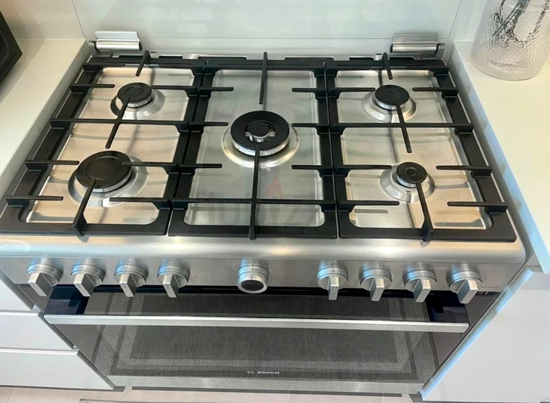 Bosch gass cooker oven with fan in excellent condition