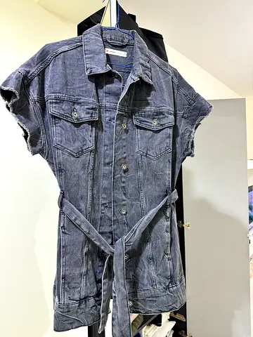 Women’s zara cutout off shoulder blazer denim jeans vest jacket size small