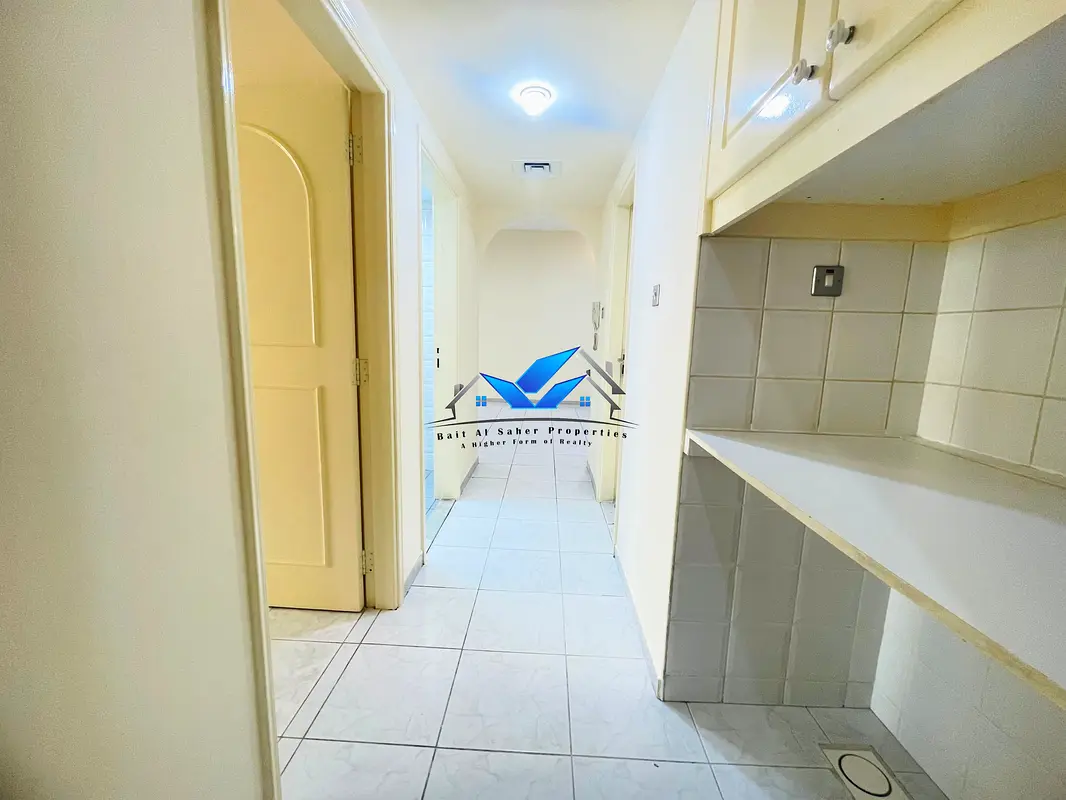 Apartment Proper design. Smartly priced. Ready for move_in!