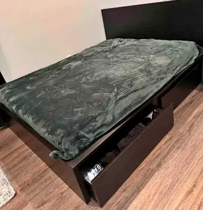 Ikea malm bed with mattress