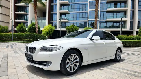 2013 BMW 528 || fully loaded || low mileage || no accidents ||excellent condition