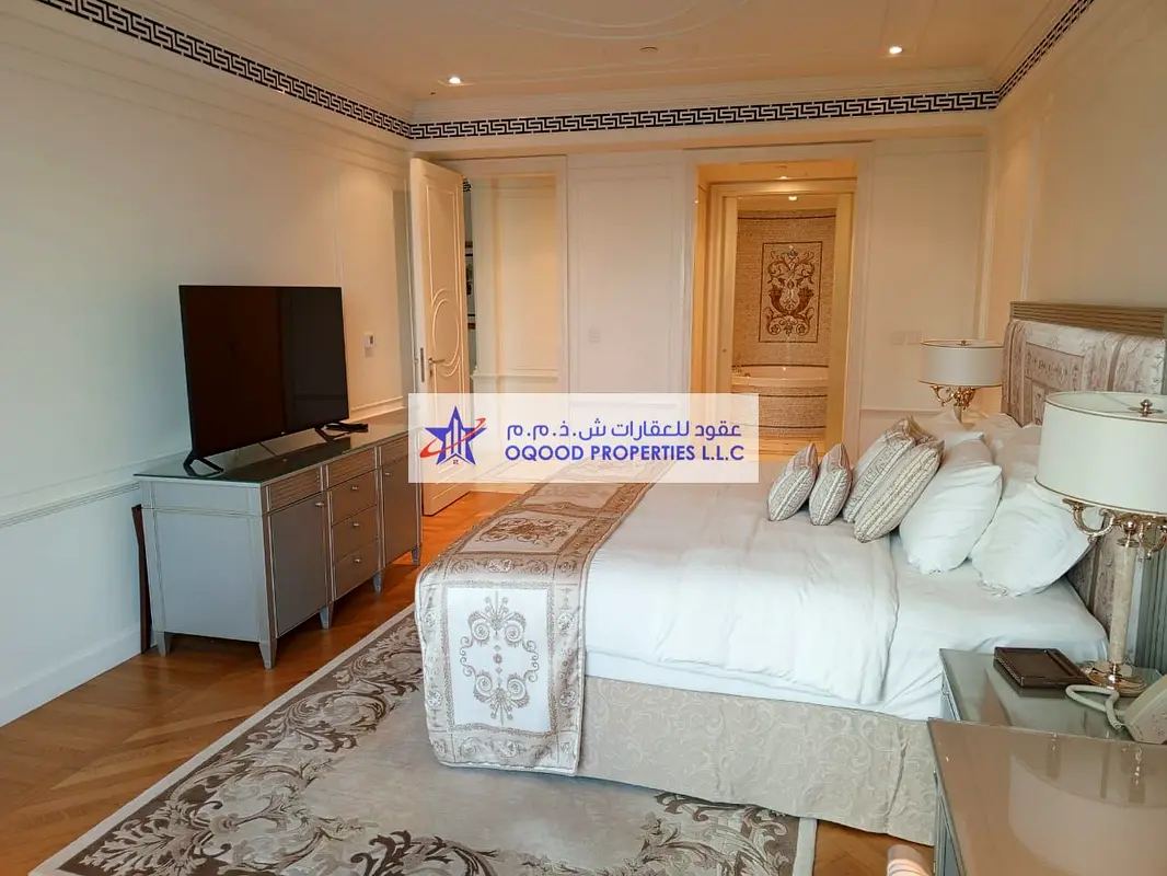 Apartment FURNISHED RENT CANAL VIEW 3 BHK PALAZZO VERSACE AL JADAF