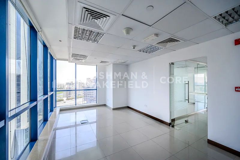 Office Fully Fitted With Partitions Office in Jumeirah Bay X3 for Rent