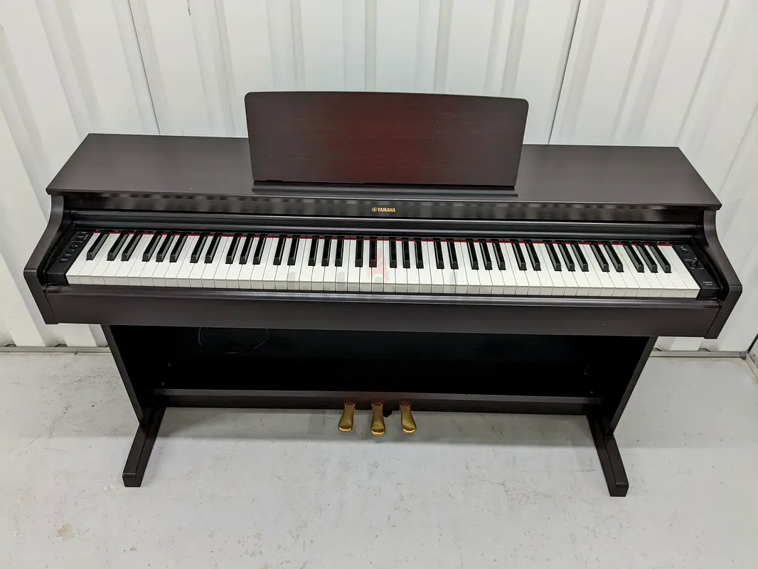 Yamaha Arius YDP 163 Digital Piano with Bench