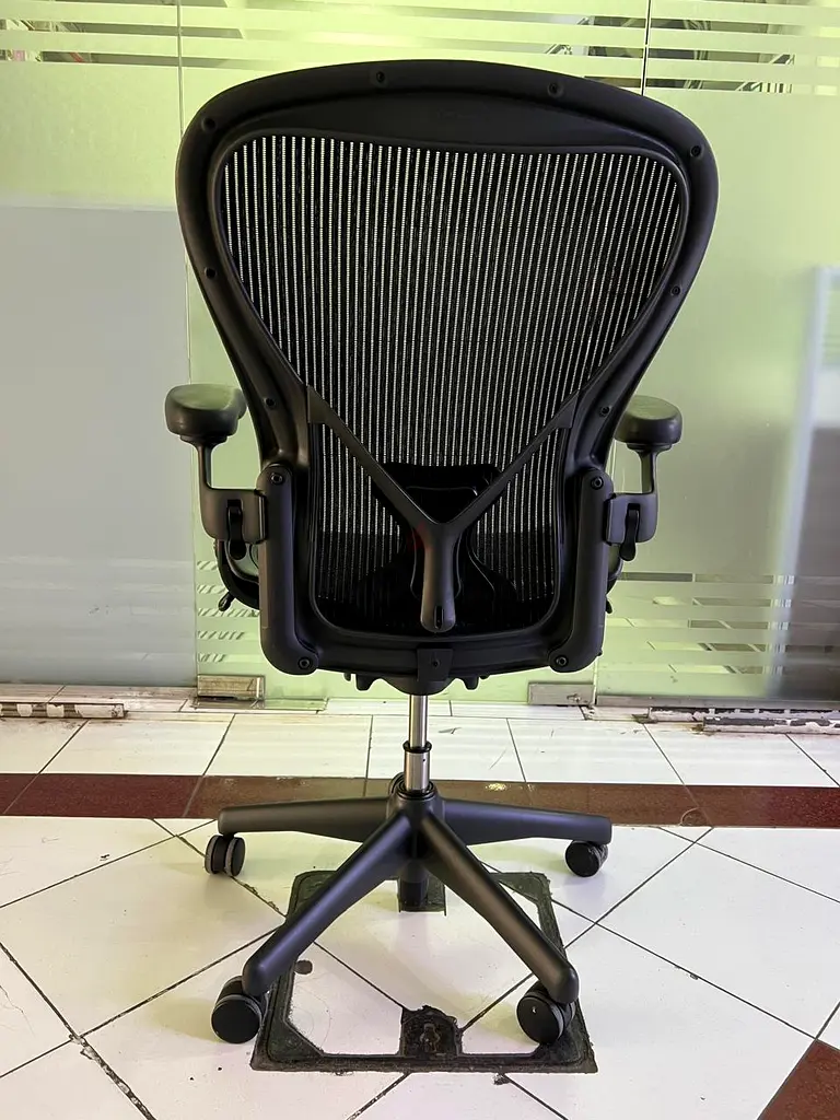 Latest Herman Miller Fully Adjustable The Most Comfortable Office Chair