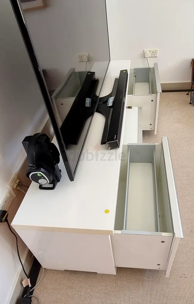 IKEA Besta Gloss White TV Bench Console with Storage AED299