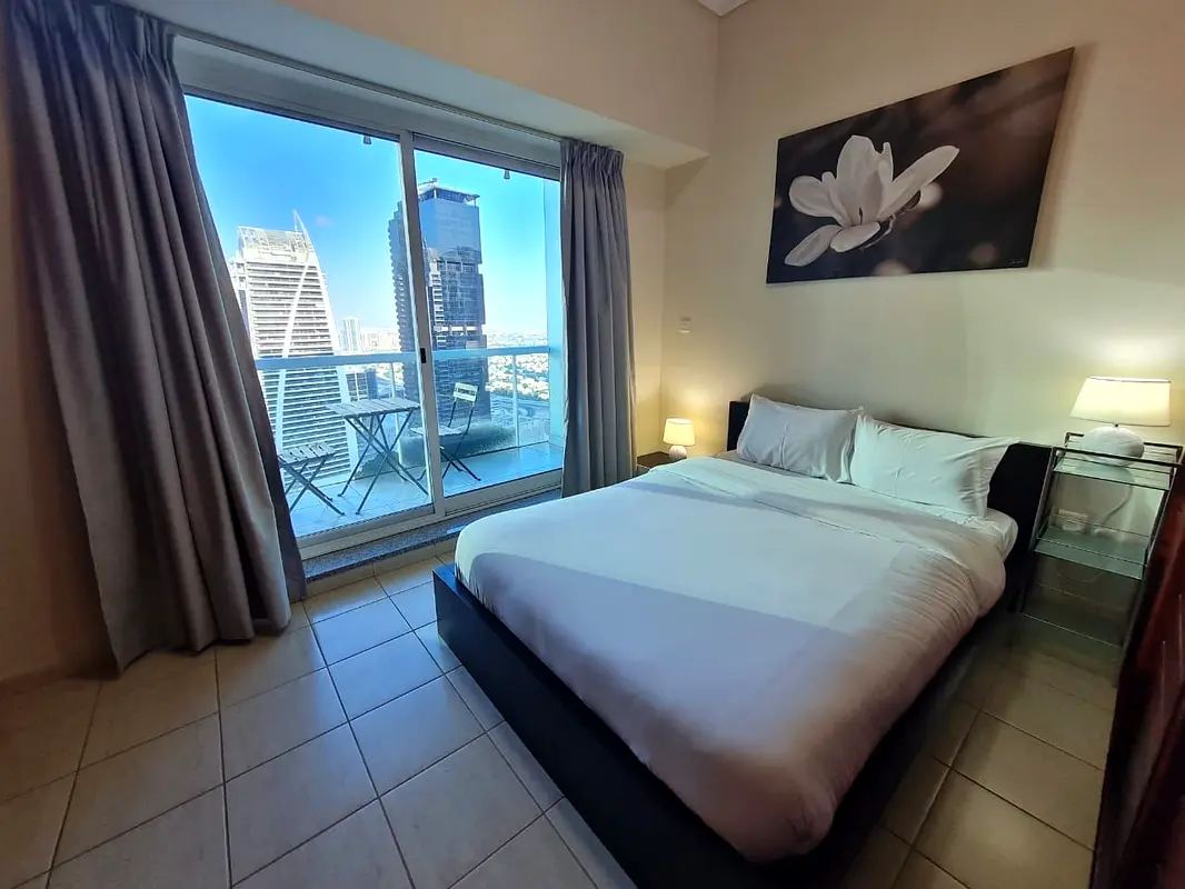 Apartment Near Metro Fully furnished studio in JLT Cluster D with