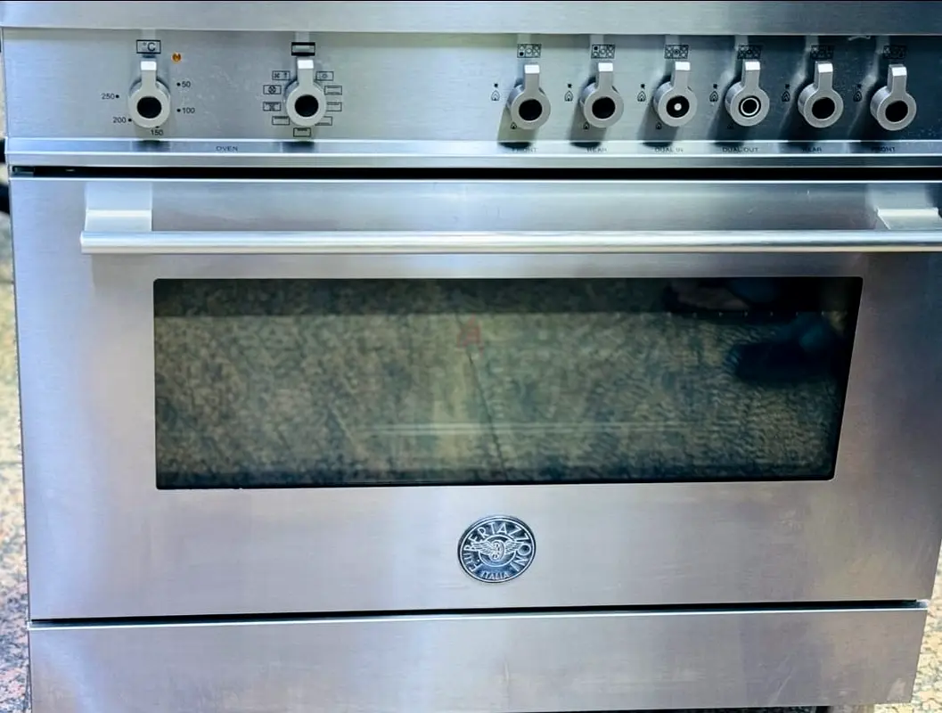 Bertazoni 90×60cm Top gas oven Electric very good condition