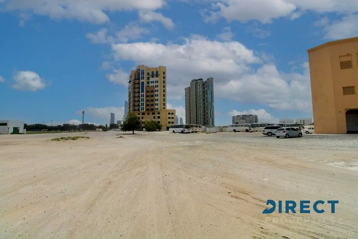 Land Amazing Location G+14 Approvals GCC Freehold Plot