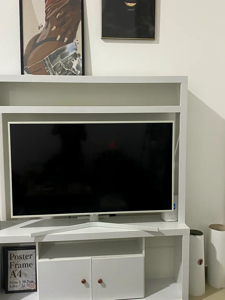 Home Centre Tv stand