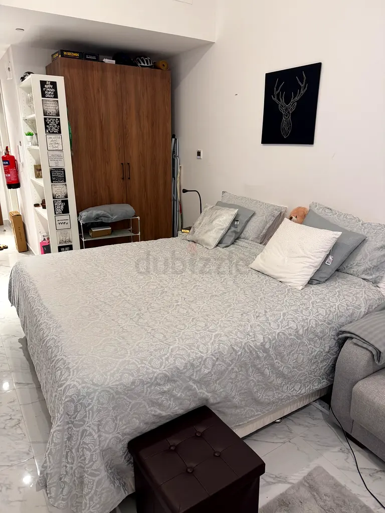 Super long size base and mattress for sale 2000 (neg)