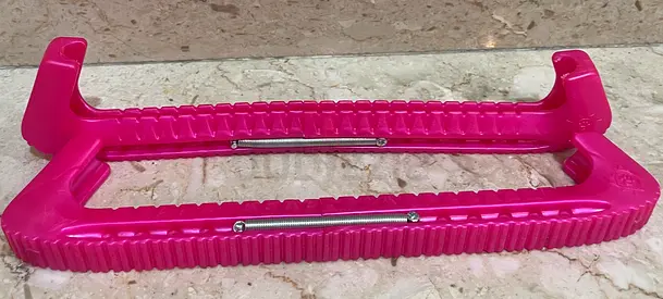 Protectors figure ice skates