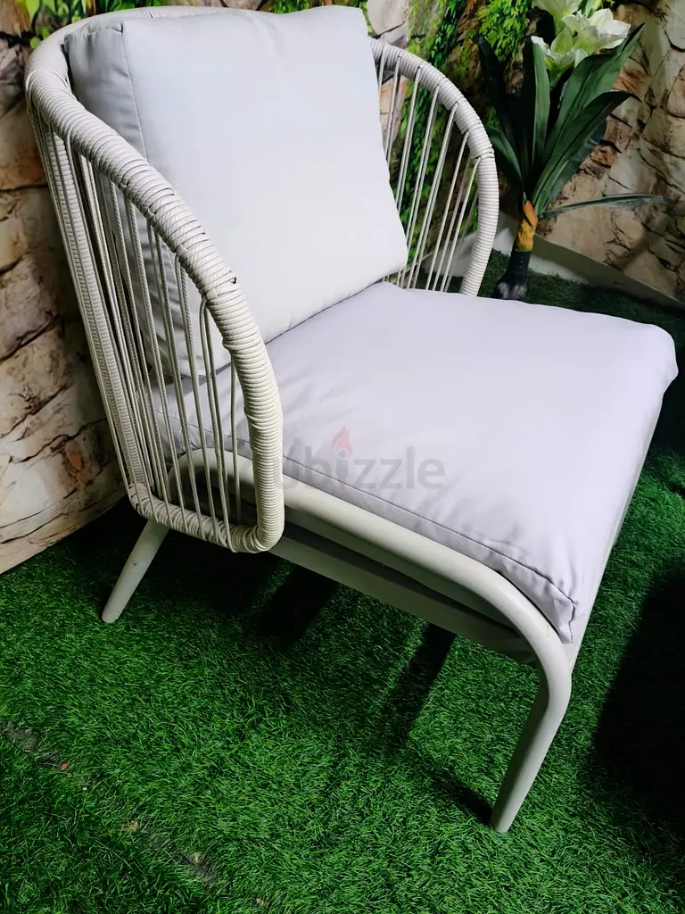 Fancy Outdoor 4 Seater Patio Set